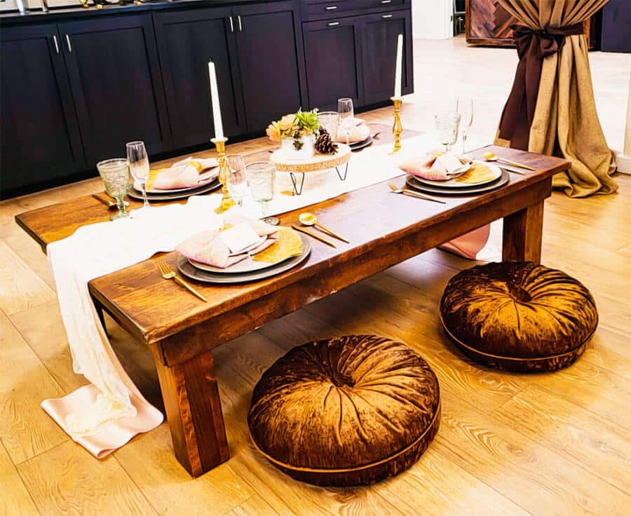elegant informal table setting floor seating
